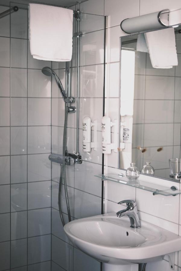 Skaergardshotellet Hoenoe Hono Bagian luar foto